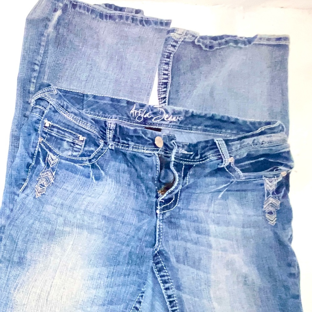 Stylish Ariya Blue Women's Jeans size 13/14